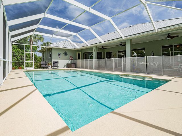 6489 53rd Circle, Vero Beach, FL 32967