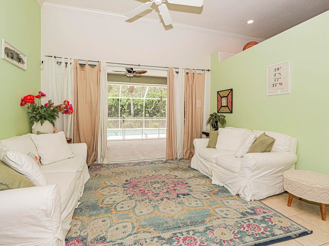 6489 53rd Circle, Vero Beach, FL 32967