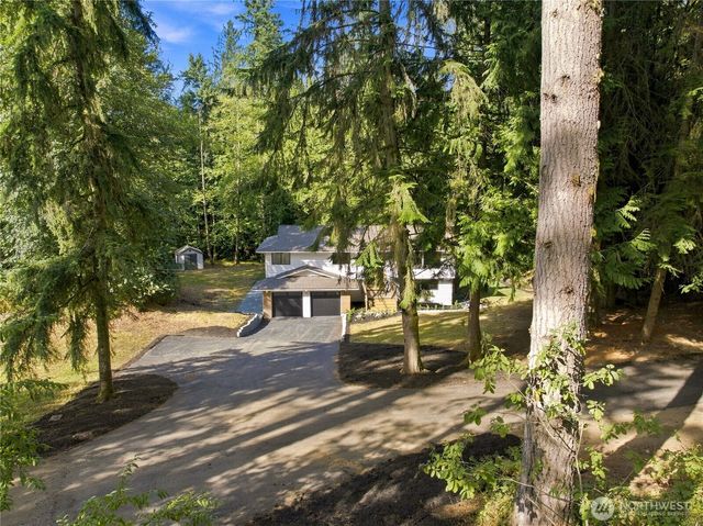 21924 NE 164th St, Woodinville, WA 98077