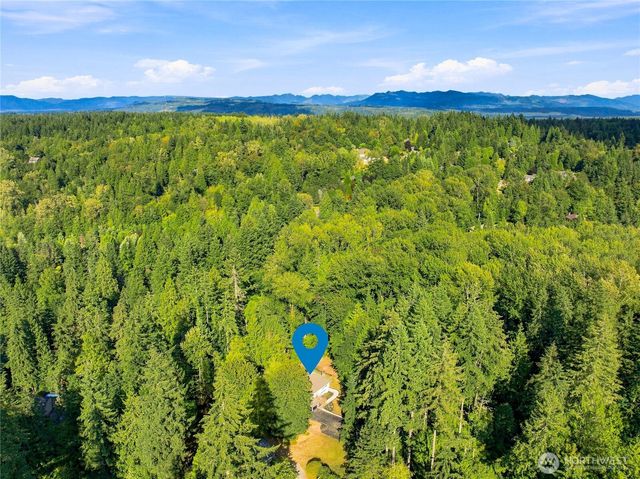 21924 NE 164th St, Woodinville, WA 98077