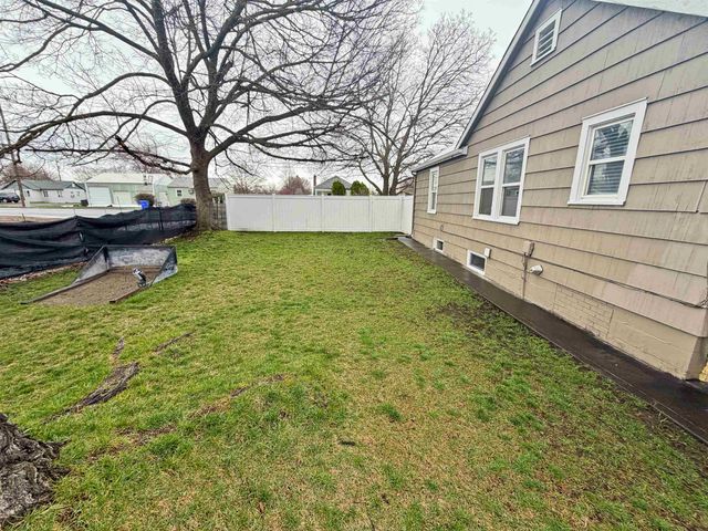 1805 N PARK Rd, Spokane, WA 99212