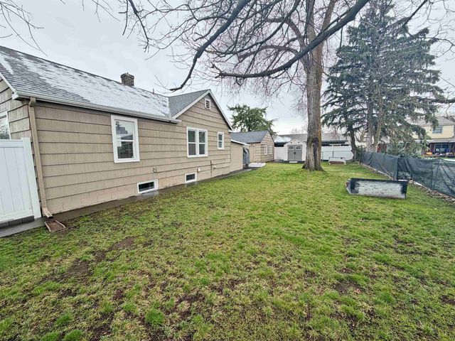 1805 N PARK Rd, Spokane, WA 99212