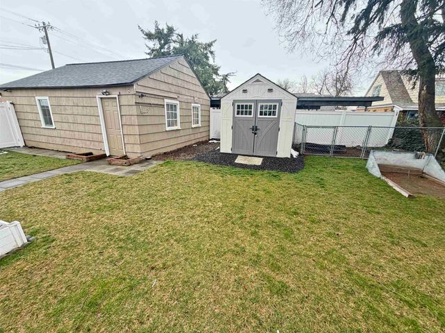 1805 N PARK Rd, Spokane, WA 99212