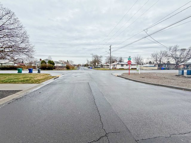 1805 N PARK Rd, Spokane, WA 99212