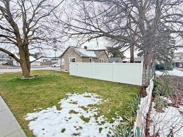 1805 N PARK Rd, Spokane, WA 99212