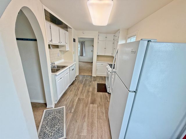 1805 N PARK Rd, Spokane, WA 99212