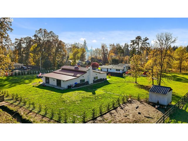 22950 Se FILBERT Rd, Eagle Creek, OR 97022