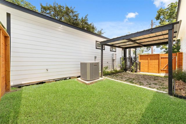 6720 Cathcart Drive, Houston, TX 77091