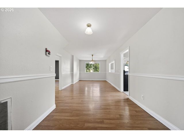 1355 DAYS CREEK CUTOFF Rd, Myrtle Creek, OR 97457