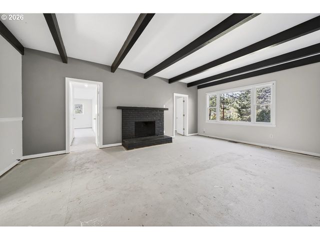 1355 DAYS CREEK CUTOFF Rd, Myrtle Creek, OR 97457