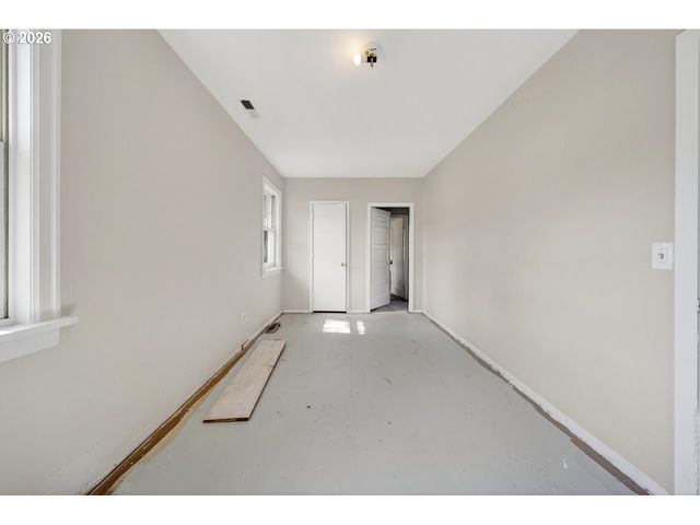 1355 DAYS CREEK CUTOFF Rd, Myrtle Creek, OR 97457