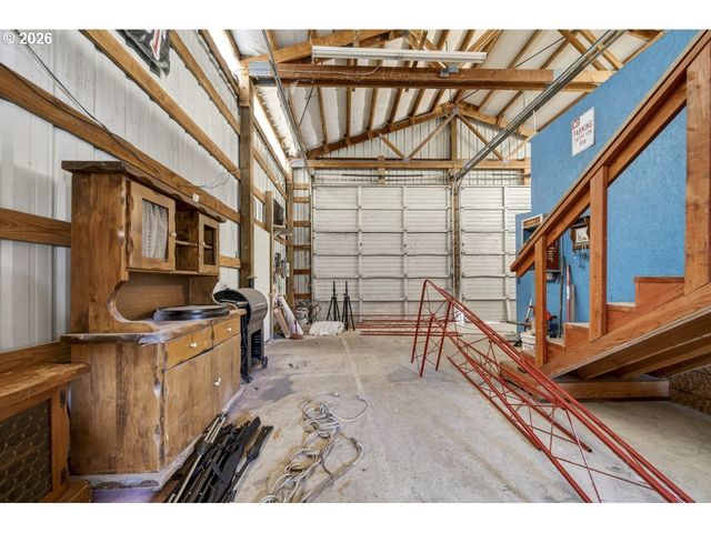 1355 DAYS CREEK CUTOFF Rd, Myrtle Creek, OR 97457