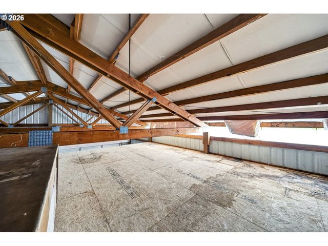 1355 DAYS CREEK CUTOFF Rd, Myrtle Creek, OR 97457