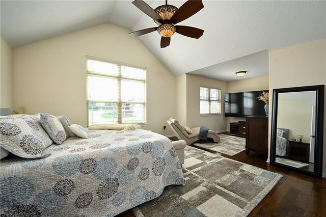 906 EVE ORCHID Drive, Greenwood, MO 64034