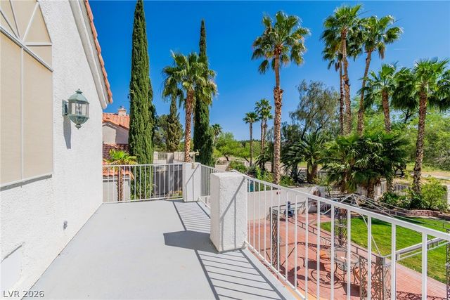 7421 Painted Shadows Way, Las Vegas, NV 89149