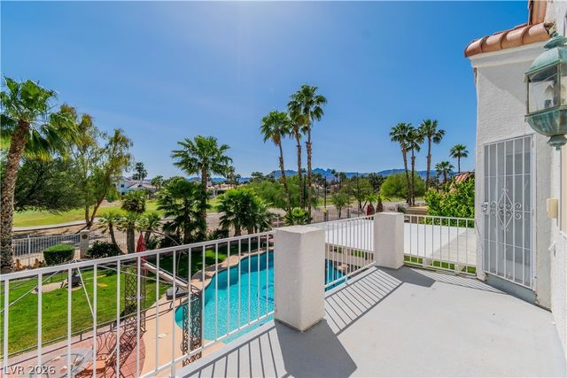 7421 Painted Shadows Way, Las Vegas, NV 89149