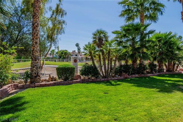 7421 Painted Shadows Way, Las Vegas, NV 89149