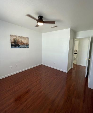 7679 Fallbrook Drive 7679, Houston, TX 77086