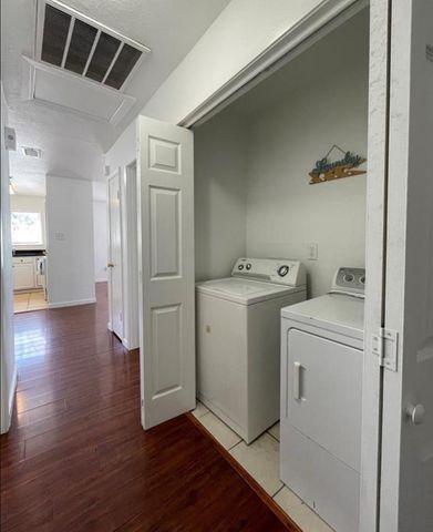 7679 Fallbrook Drive 7679, Houston, TX 77086
