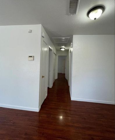7679 Fallbrook Drive 7679, Houston, TX 77086