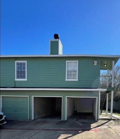 7679 Fallbrook Drive 7679, Houston, TX 77086