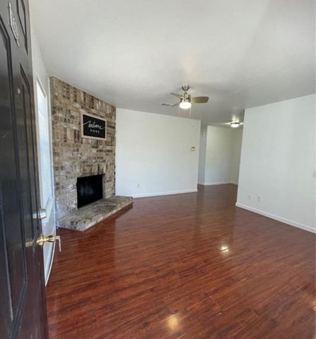 7679 Fallbrook Drive 7679, Houston, TX 77086