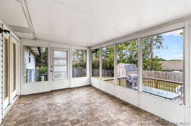 1205 Stonelilly Drive, Jeffersonville, IN 47130