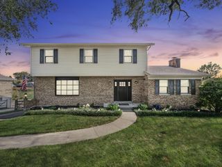 8856 Boone Valley Drive, Florence, KY 41042