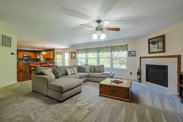 1112 Abbington Drive, Union, KY 41091
