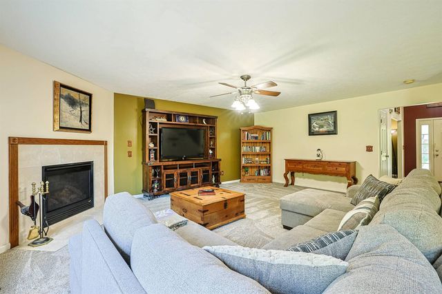 1112 Abbington Drive, Union, KY 41091