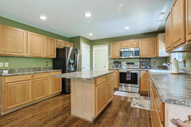 1112 Abbington Drive, Union, KY 41091