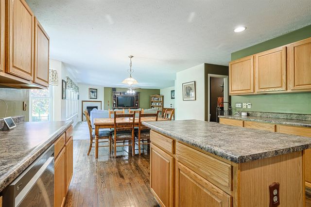 1112 Abbington Drive, Union, KY 41091