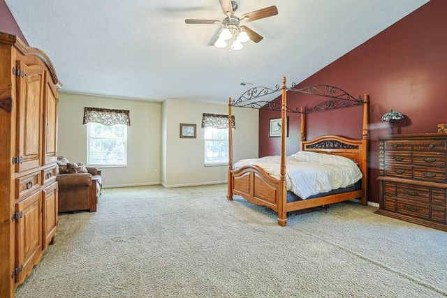 1112 Abbington Drive, Union, KY 41091