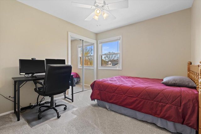 15255 Glenora COURT, New Berlin, WI 53151