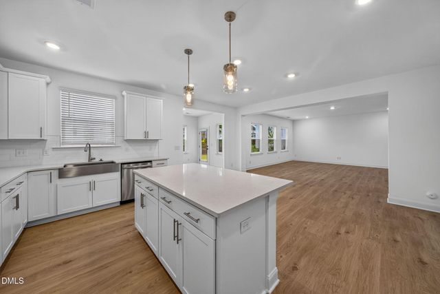 143 Rivulet Court, Cary, NC 27519