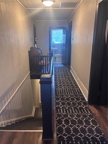 606 E Solomon Street, Griffin, GA 30223