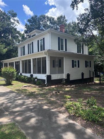 606 E Solomon Street, Griffin, GA 30223