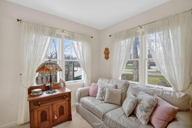 2203 Grand Boulevard, Cedar Falls, IA 50613