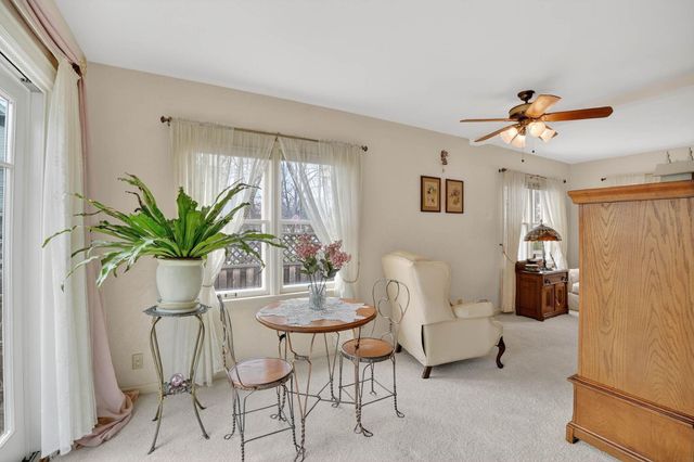 2203 Grand Boulevard, Cedar Falls, IA 50613