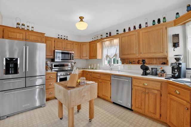 2203 Grand Boulevard, Cedar Falls, IA 50613