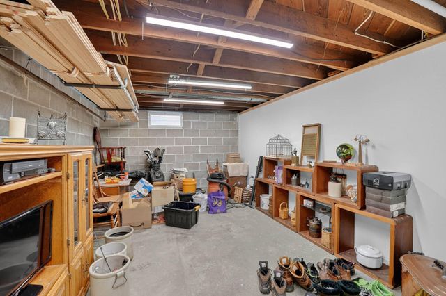 2203 Grand Boulevard, Cedar Falls, IA 50613