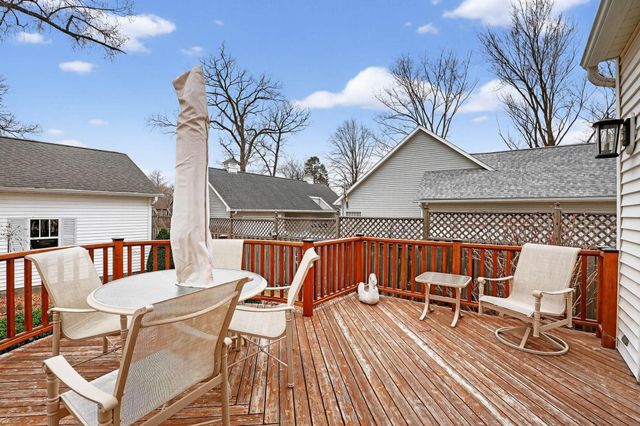 2203 Grand Boulevard, Cedar Falls, IA 50613