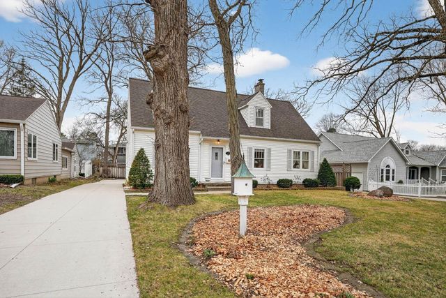 2203 Grand Boulevard, Cedar Falls, IA 50613