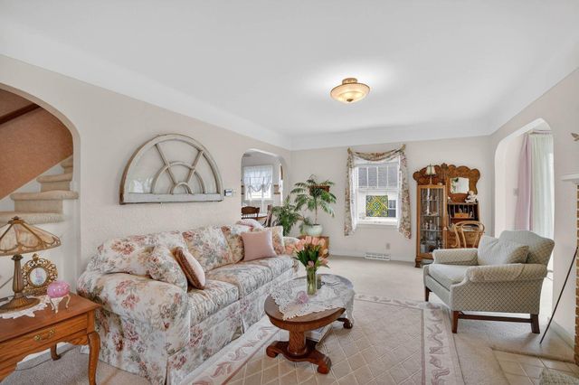 2203 Grand Boulevard, Cedar Falls, IA 50613