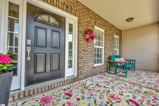 9 Shannon Creek Court, Greenville, SC 29615