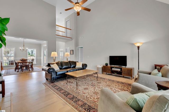 9 Shannon Creek Court, Greenville, SC 29615