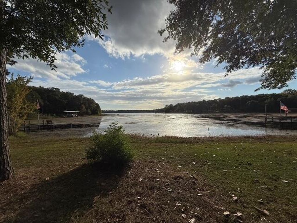 00 Lake Holley Circle, Defuniak Springs, FL 32433