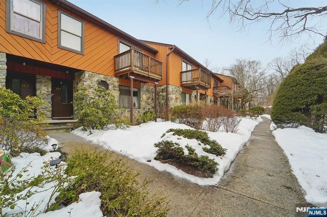 14 Brookside Heights 25, Wanaque, NJ 07465