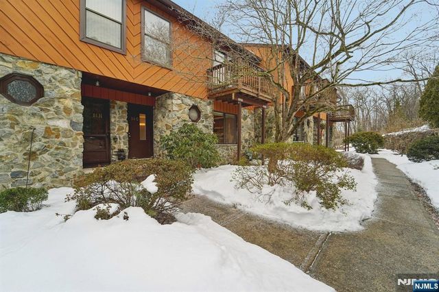 14 Brookside Heights 25, Wanaque, NJ 07465