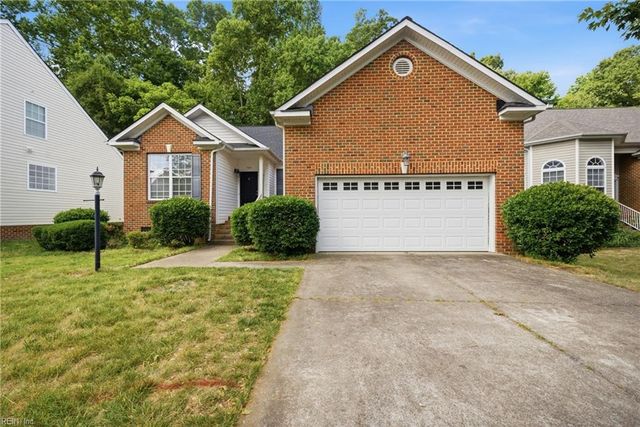 464 River Arch DR, Chesapeake, VA 23320